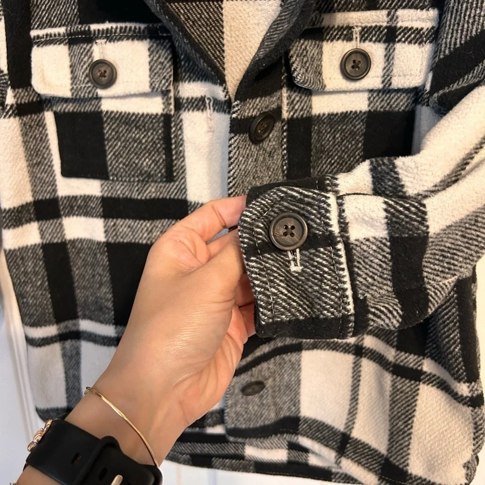 Old Navy Black and White Plaid Kids Shirt